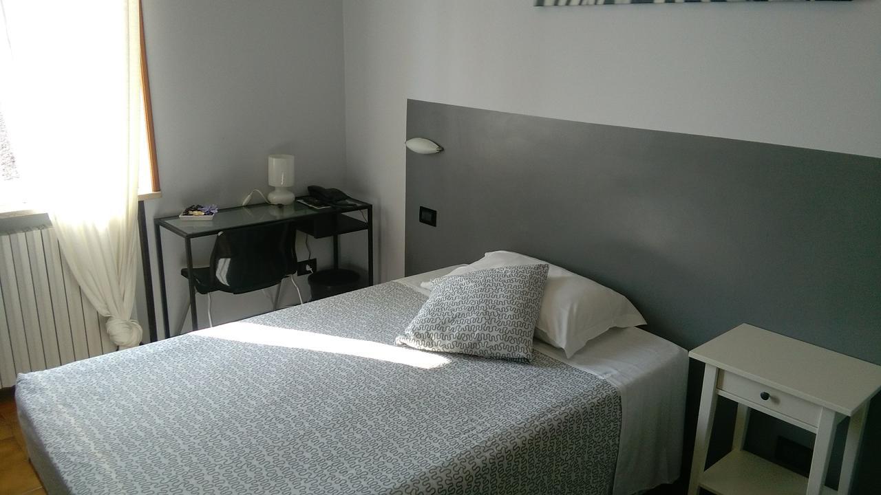 Hotel La Quercia Con Ristorante 2*